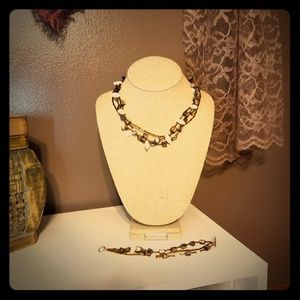 Handmade beaded necklace and bracelet set